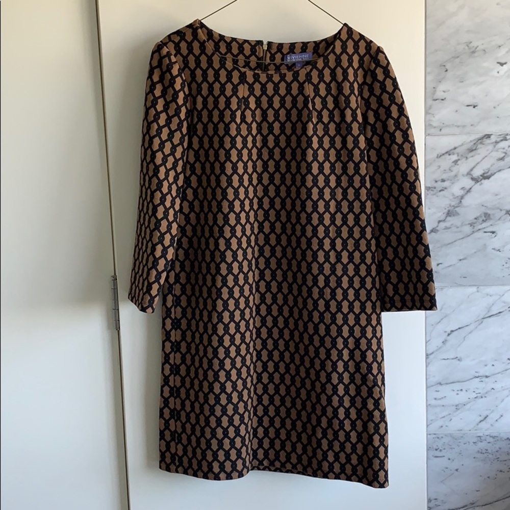 Vivienne by Vivienne Tam shift dress!